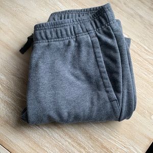 Adidas jogger sweatpants